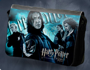 Messenger Bag - Collage Snape